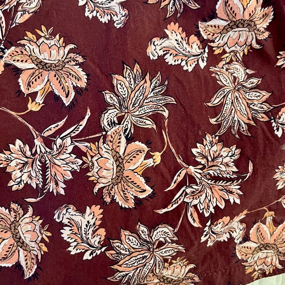 Mi Golondrina Burgundy Floral handmade Blouse - Picture 7 of 7